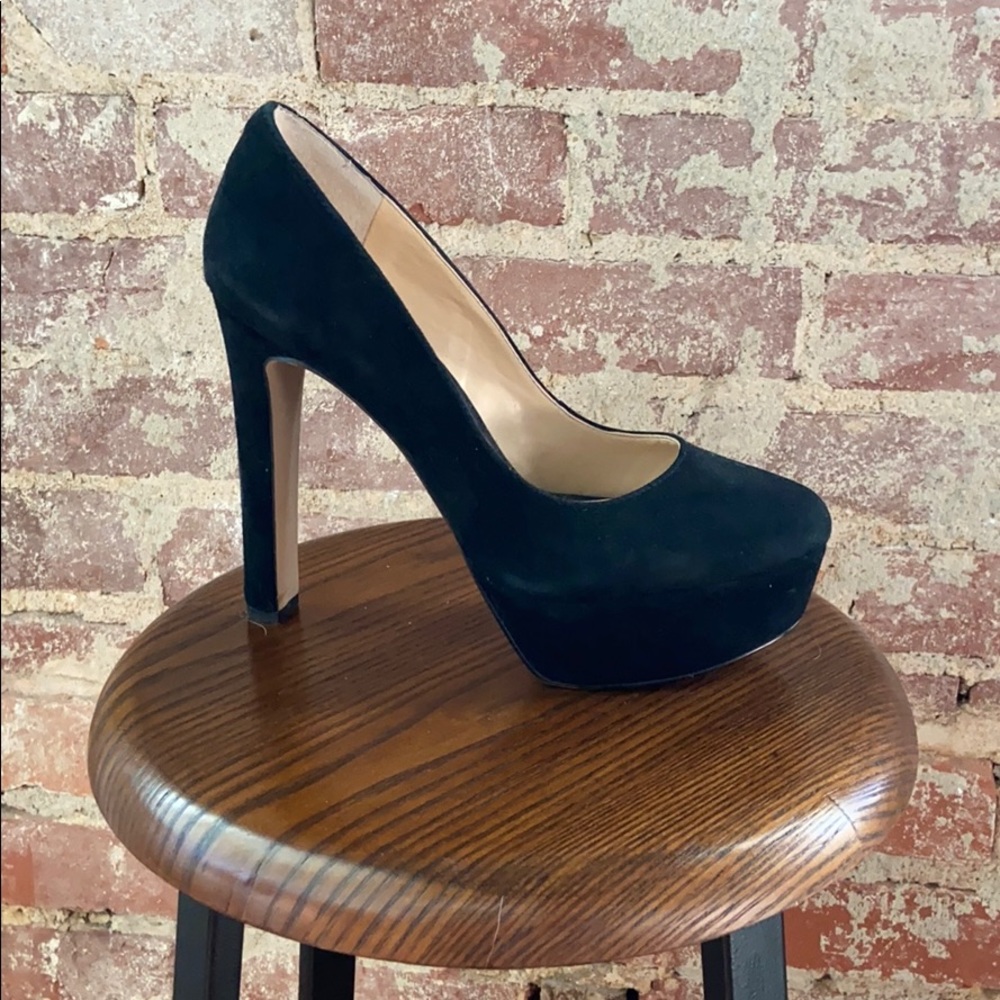 Platform 4 inch heels - Black suede